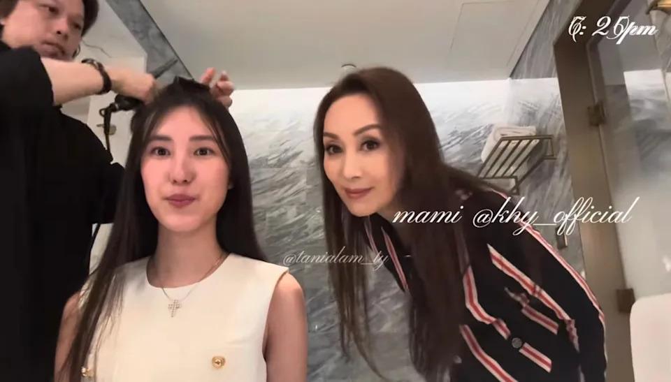 林天若与艺人合影