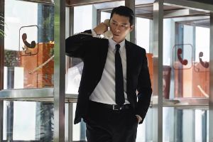 玄彬脱西装大秀健壮手臂肌，郑雨盛狠话对决引爆《韩国制造》热潮