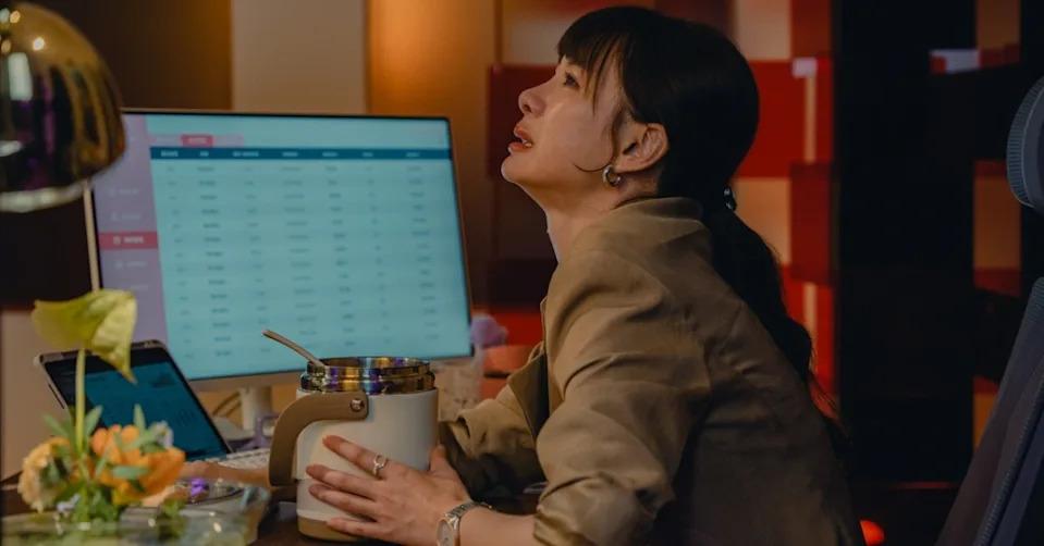 《整形过后》安心亚丧母后尝“妈妈的味道”崩溃落泪