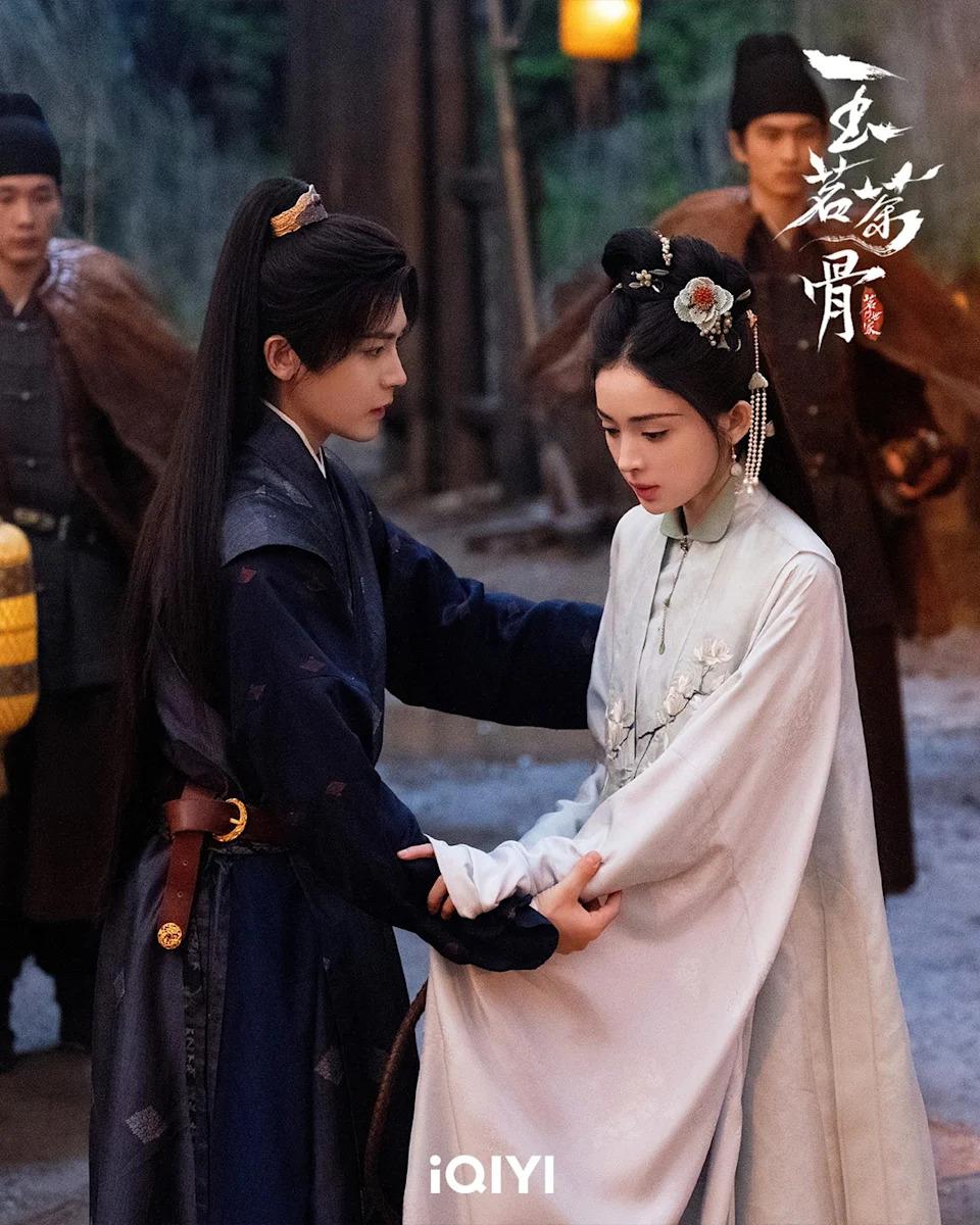 娜扎、侯明昊在剧情中浪漫火花四射