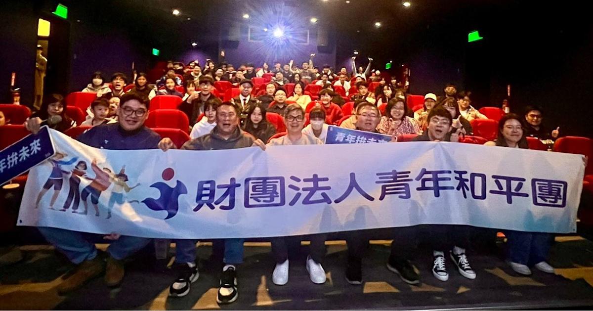 破壁而出的热血！《冠军之路》不仅燃爆影院，更让蓝绿阵营罕见“大和解”？