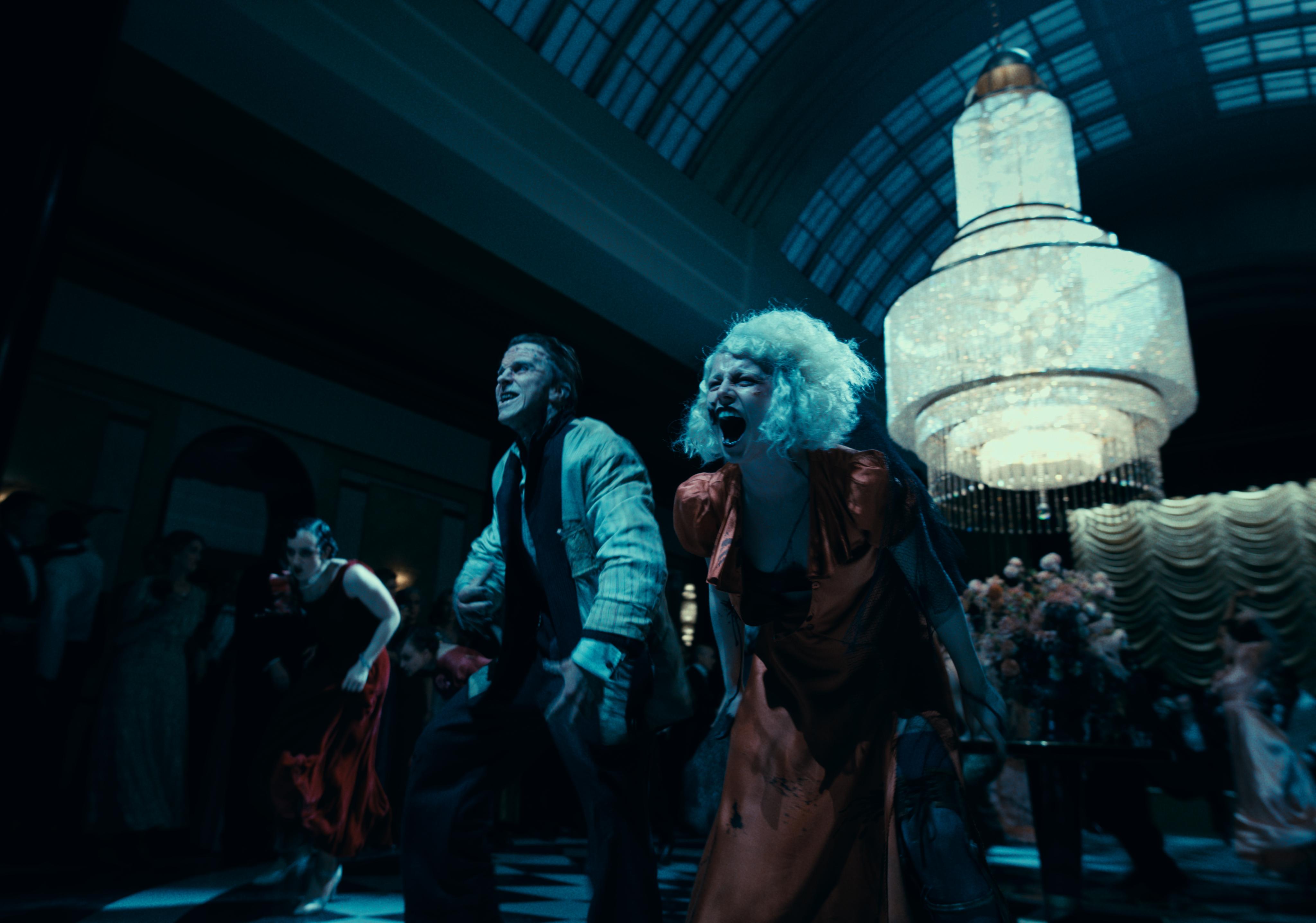 《科学新娘！》克里斯汀贝尔告白洁西伯克利，末日狂恋口碑爆表